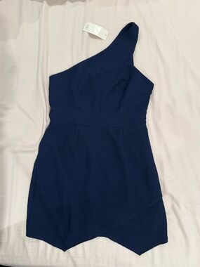 Tobi One-Shoulder Mini Dress in Navy Blue